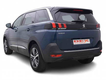 PEUGEOT_PEUGEOT_5008_2655511_3.jpg