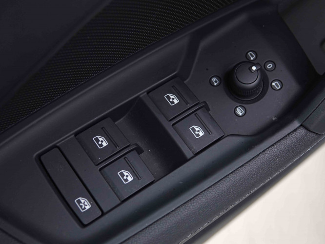 AUDI_AUDI_A3_2655343_24.jpg