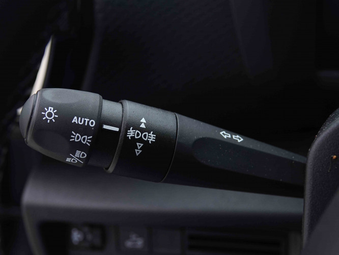 CITROEN_CITROEN_C4 X_2655638_17.jpg