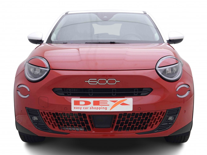 FIAT_FIAT_600_2652666_1.jpg FIAT_FIAT_600_2652666_1.jpg