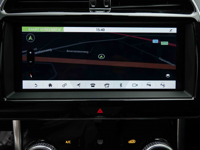 JAGUAR_JAGUAR_XE_2654332_10.jpg