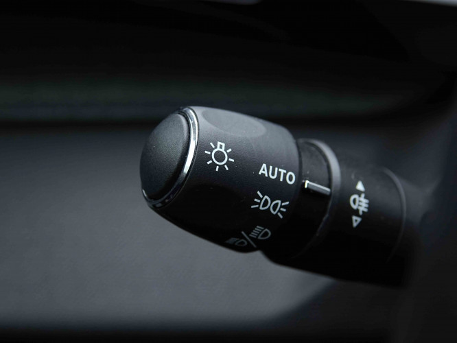 PEUGEOT_PEUGEOT_308_2655089_16.jpg