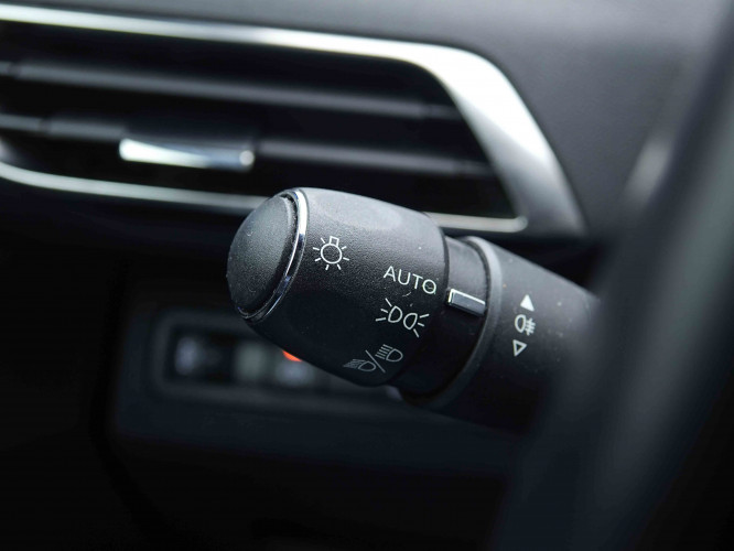 PEUGEOT_PEUGEOT_5008_2655511_18.jpg