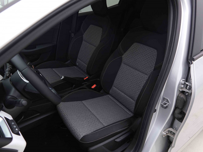 RENAULT_RENAULT_CLIO_2655512_6.jpg RENAULT_RENAULT_CLIO_2655512_6.jpg