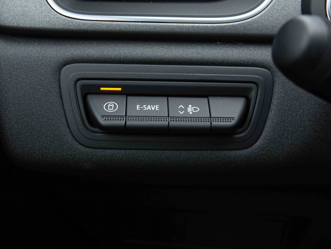RENAULT_RENAULT_SYMBIOZ_2655457_19.jpg