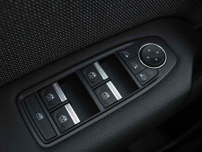 RENAULT_RENAULT_SYMBIOZ_2655457_20.jpg
