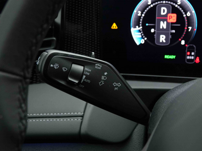 VOLKSWAGEN_VOLKSWAGEN_TIGUAN_2652548_17.jpg