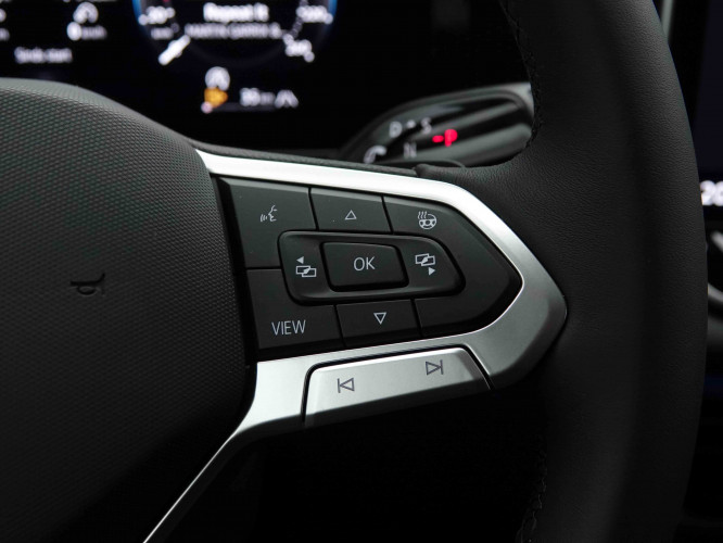 VOLKSWAGEN_VOLKSWAGEN_TIGUAN_2652548_20.jpg