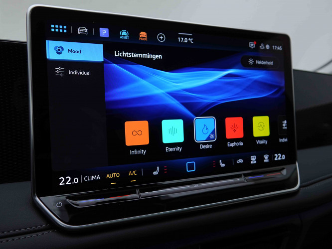 VOLKSWAGEN_VOLKSWAGEN_TIGUAN_2654140_15.jpg