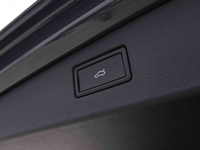 VOLKSWAGEN_VOLKSWAGEN_TIGUAN_2654140_7.jpg