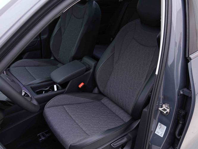 VOLKSWAGEN_VOLKSWAGEN_TIGUAN_2654140_8.jpg