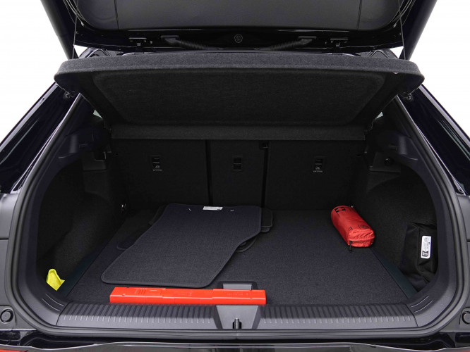 VOLKSWAGEN_VOLKSWAGEN_T_ROC_2655498_5.jpg