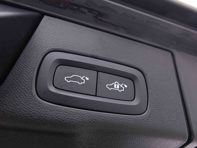 VOLVO_VOLVO_XC60_2655543_6.jpg